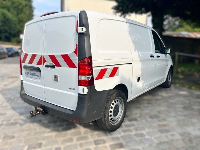 MERCEDES VITO Fourgon 2019 4x4 / 14000 ht /1ere main / 4matic