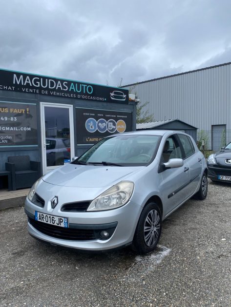 RENAULT CLIO  2006