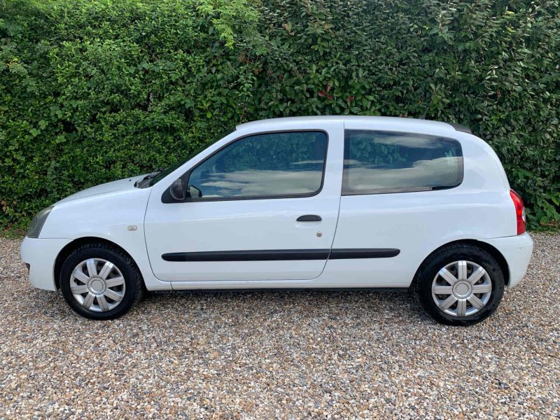 RENAULT CLIO II 2007 1.2 58cv