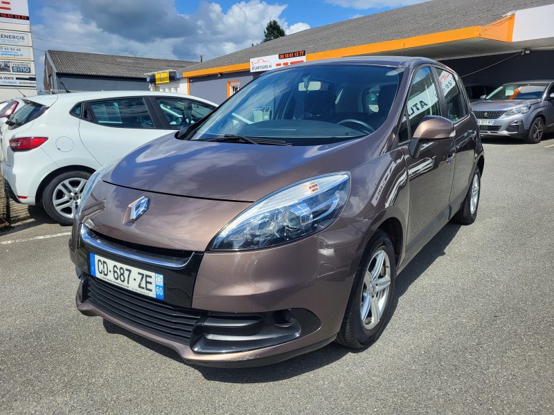 RENAULT SCENIC III 2012