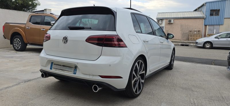 VOLKSWAGEN GOLF VII 2017