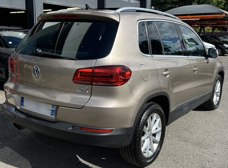 VOLKSWAGEN TIGUAN PHASE 2 SPORT 2.0 TDI 110 Cv 43 100 Kms TOIT OUVRANT GPS BLUETOOTH - GARANTIE 1 AN