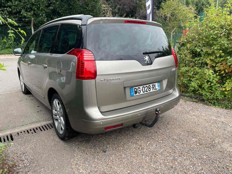 PEUGEOT 5008 2.0HDI 163CV