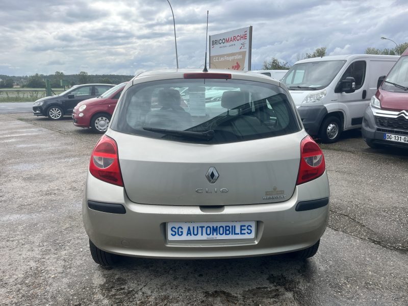 RENAULT CLIO III 2006