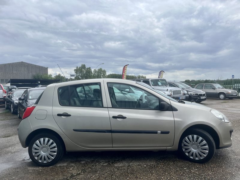 RENAULT CLIO III 2006