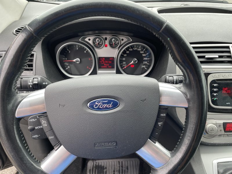 FORD KUGA II 2013