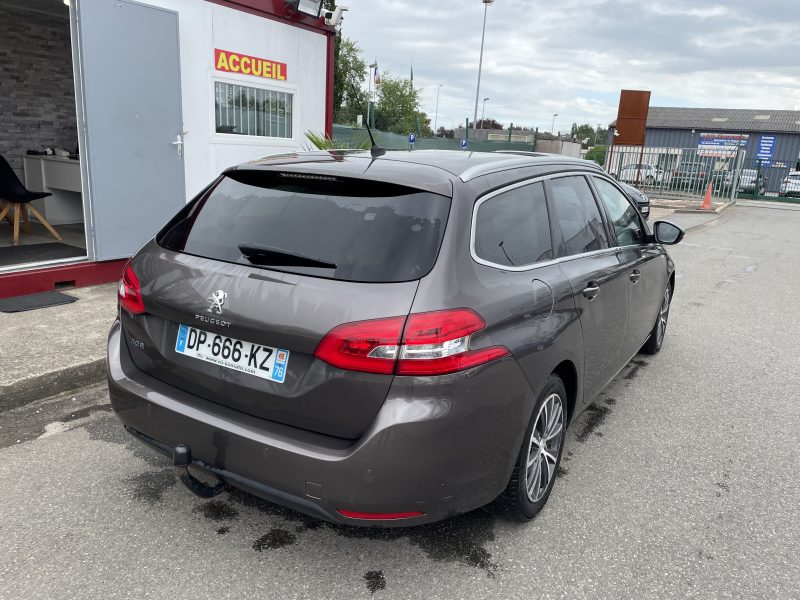 PEUGEOT 308 SW II 2015