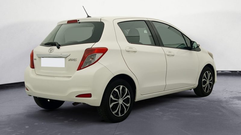 TOYOTA YARIS 2012