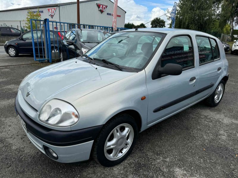 RENAULT CLIO II1.4 16V 98cv 