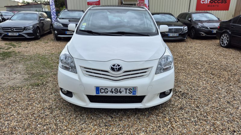 TOYOTA VERSO 2012