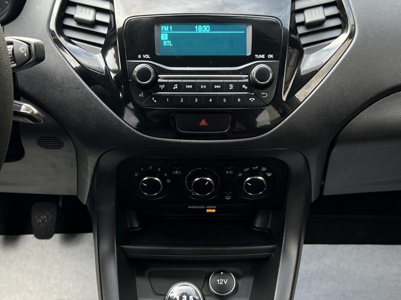 FORD KA+ PHASE 2 BLACK EDITION 1.2 TI-VCT 85 Cv 5 PORTES CLIM BLUETOOTH CRIT AIR 1 - GARANTIE 1 AN