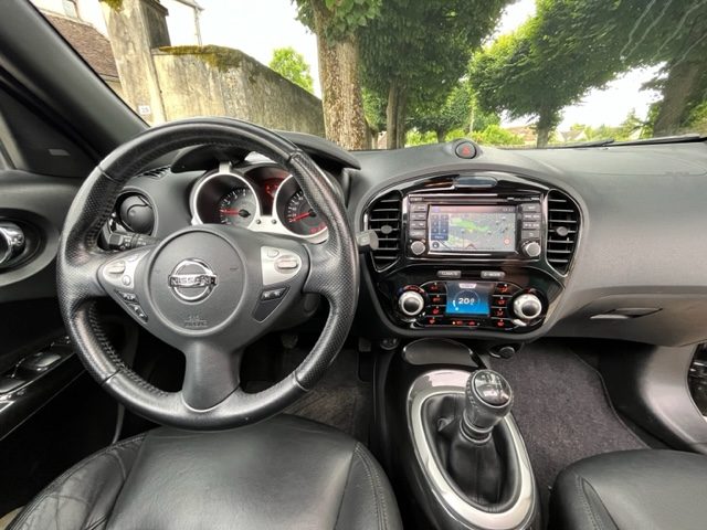 NISSAN JUKE 2017