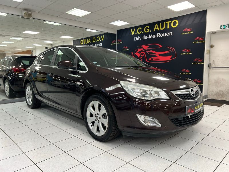 OPEL ASTRA J 1.4i 120 Cosmo Pack