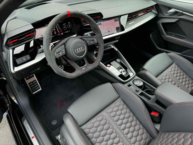 AUDI RS3 8Y 2.5 TFSI 400CH S-TRONIC7 GARANTIE 6MOIS