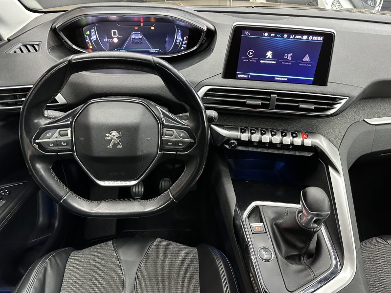 PEUGEOT 3008 SUV 2018