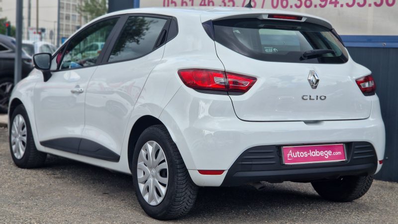 RENAULT CLIO 2019