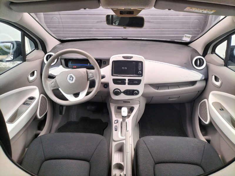 RENAULT ZOE 2015