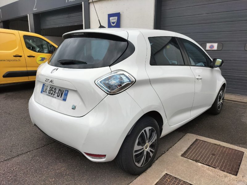 RENAULT ZOE 2015