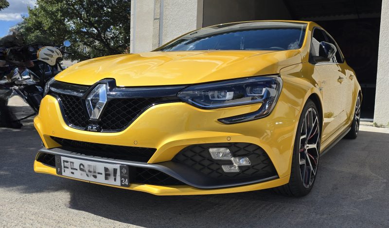 RENAULT MEGANE IV RS Trophy 300ch 2019