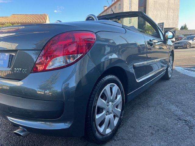 Peugeot 207 CC 1.6 VTI 120Ch