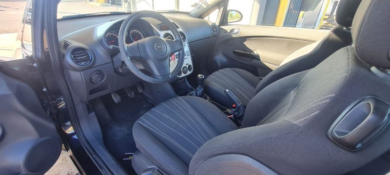 OPEL CORSA D 2008