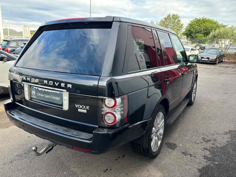 LAND ROVER VOGUE V8