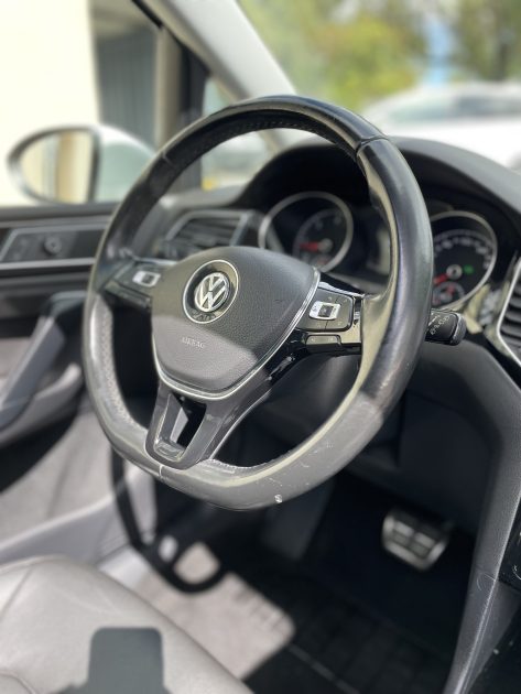 VOLKSWAGEN GOLF SPORTSVAN 2014