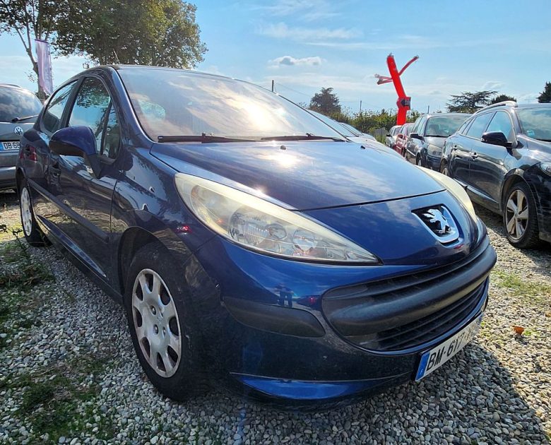 PEUGEOT 207 2009