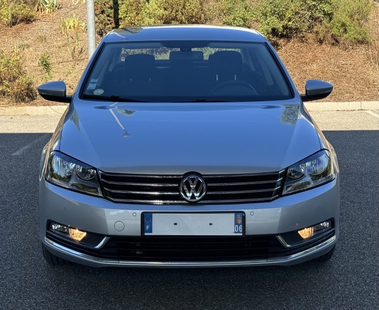 VOLKSWAGEN PASSAT 2.0 TDI 140 Confortline