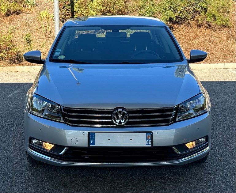 VOLKSWAGEN PASSAT 2.0 TDI 140 Confortline