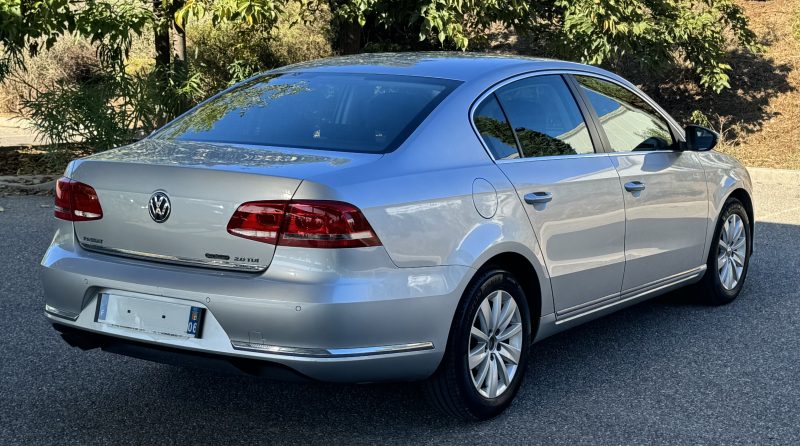 VOLKSWAGEN PASSAT 2.0 TDI 140 Confortline