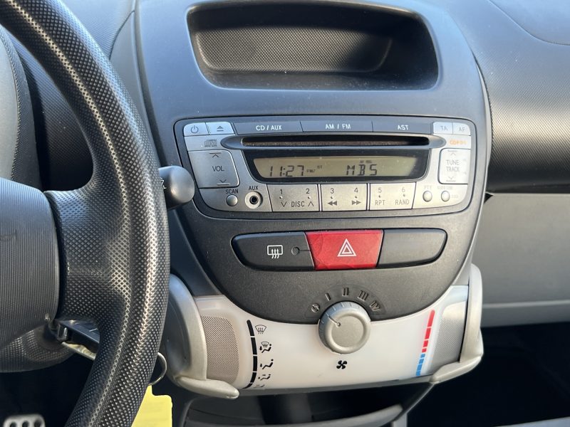 PEUGEOT 107 1.4 HDI 55 Cv KIT BLUETOOTH PAIEMENT EN 4 FOIS CB POSSIBLE - GARANTIE 1 AN