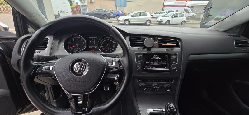 VOLKSWAGEN GOLF VII 2013