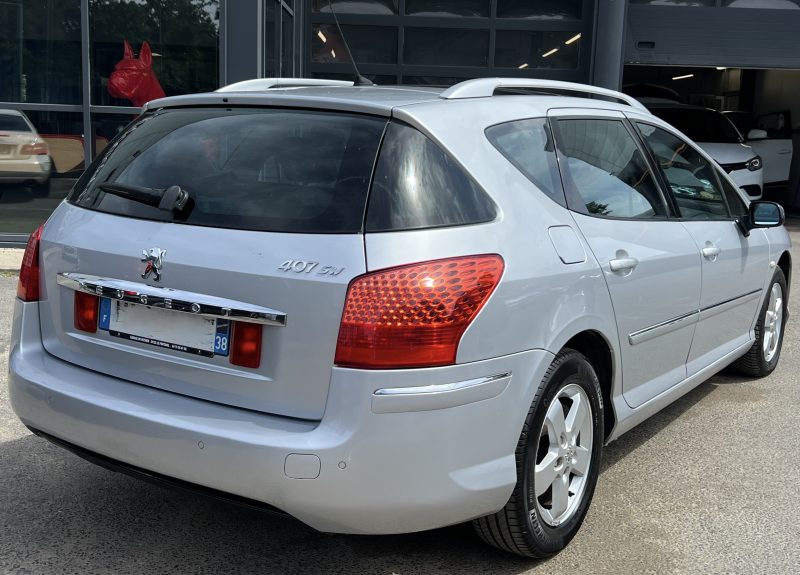 PEUGEOT 407 SW / BREAK (2) 1.6 HDI 110 PREMIERE MAIN / 69 100 Kms GPS TOIT PANORAMIQUE Garantie 1 an