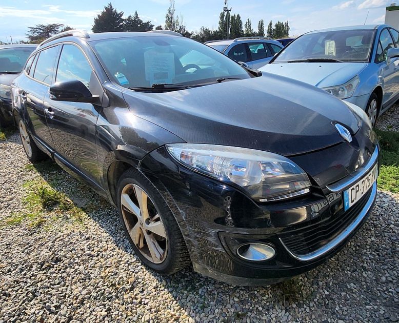 RENAULT MEGANE III Grandtour 2012