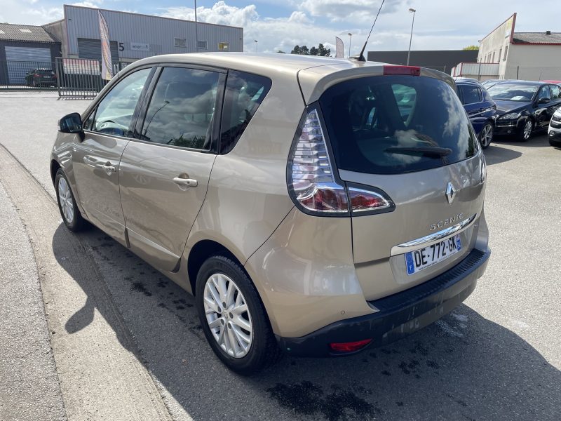 RENAULT SCENIC III 2014