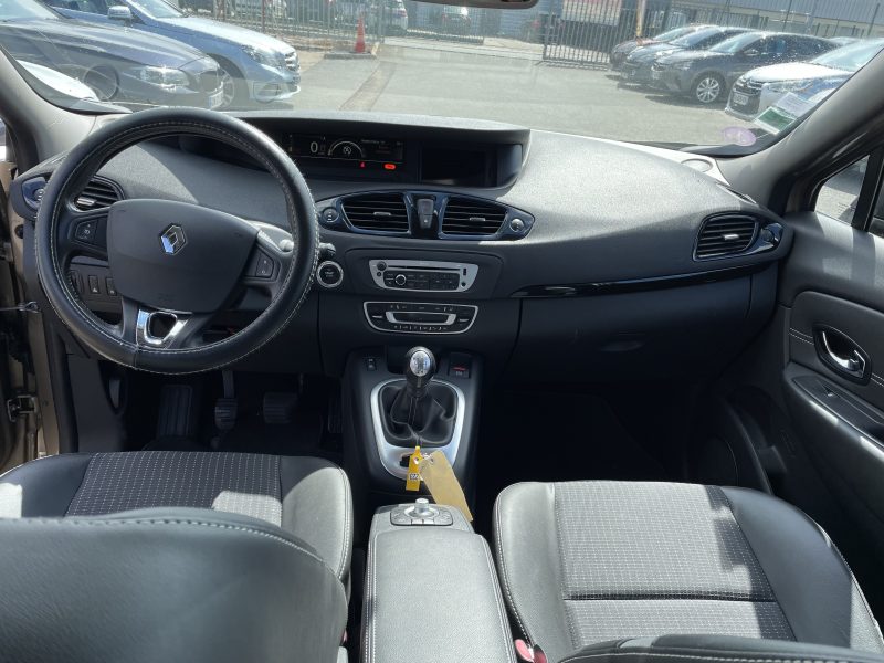 RENAULT SCENIC III 2014