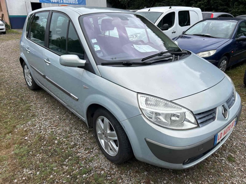 RENAULT SCENIC II 2004