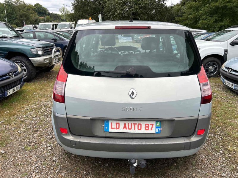 RENAULT SCENIC II 2004