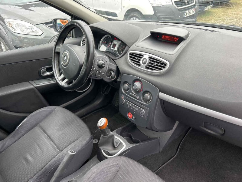 RENAULT CLIO III 2005