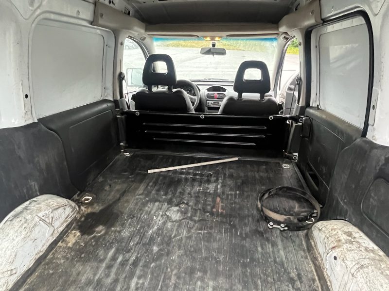 OPEL COMBO Camionnette/Monospace 2009 VENTE À L'EXPORT OU À PROFESSIONNEL DE L'AUTOMOBILE