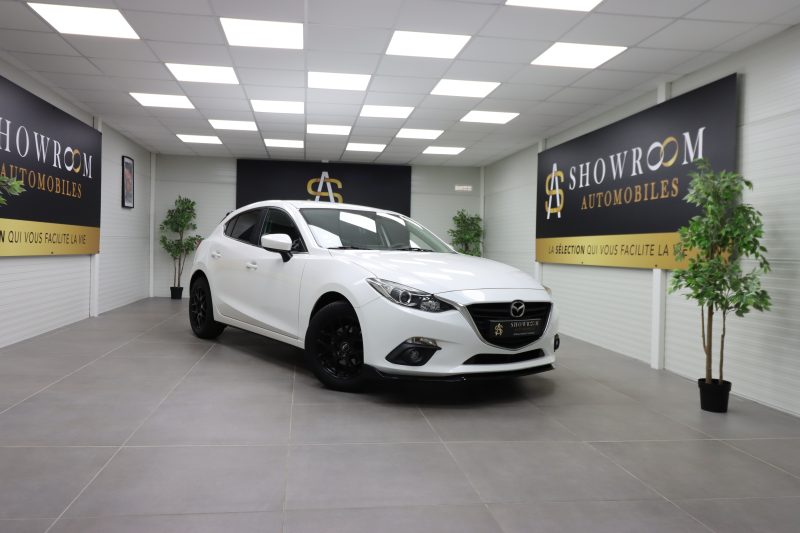 MAZDA 3 2014