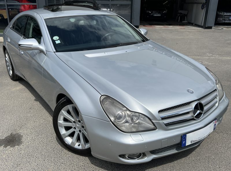 MERCEDES-BENZ CLASSE CLS 320 CDI 3.0 V6 224 Cv BVA7 TOIT OUVRANT CUIR GPS BLUETOOTH - GARANTIE 1 AN