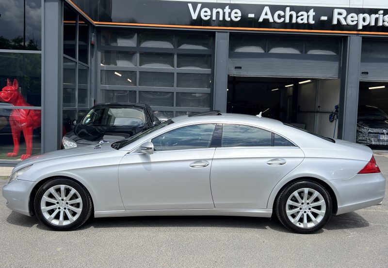 MERCEDES-BENZ CLASSE CLS 320 CDI 3.0 V6 224 Cv BVA7 TOIT OUVRANT CUIR GPS BLUETOOTH - GARANTIE 1 AN