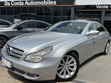 MERCEDES-BENZ CLASSE CLS 320 CDI 3.0 V6 224 Cv BVA7 TOIT OUVRANT CUIR GPS BLUETOOTH - GARANTIE 1 AN