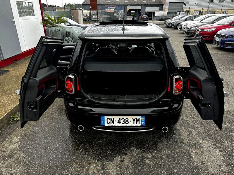 MINI MINI CLUBMAN 2012