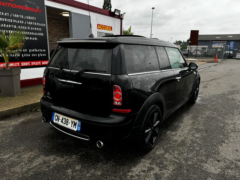 MINI MINI CLUBMAN 2012