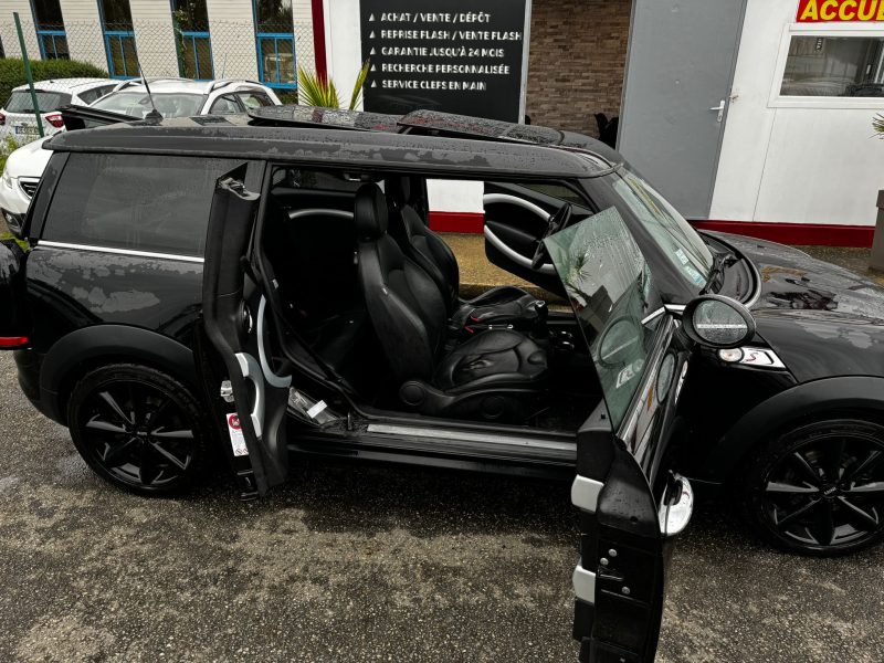 MINI MINI CLUBMAN 2012