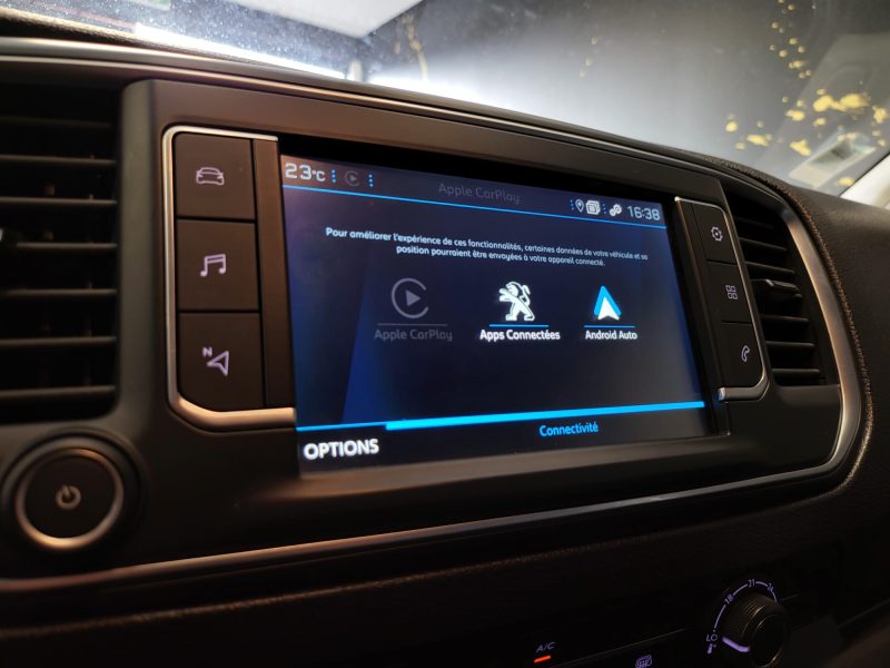 PEUGEOT EXPERT STANDARD 2.0 BLUE HDI 120 PREMIUM EAT 1ère MAIN / SUIVI COMPLET PEUGEOT / CARPLAY