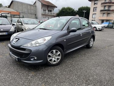 PEUGEOT  206+ 1.4i 75CV